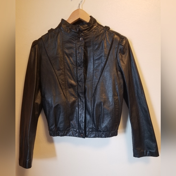 Wilsons Leather Jackets & Blazers - 80s Wilson's Suede & Leather Black Cafe Racer Leather Crop Jacket